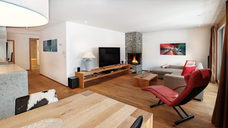 Spacious 3BR Apartment with Balcony in Zermatt, Zermatt Apartment 1238, Valais, Switzerland