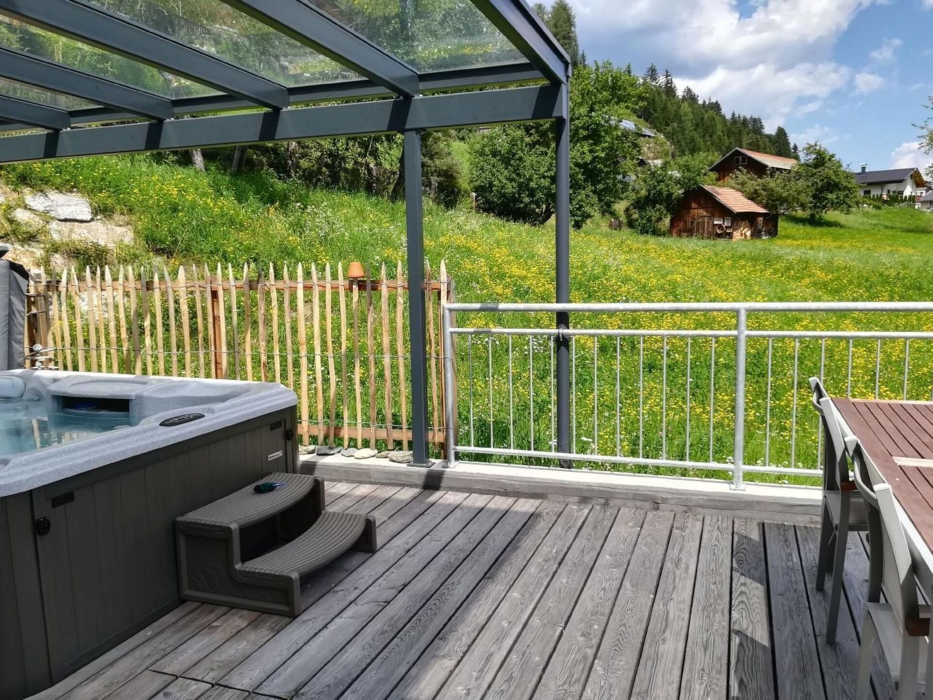 2-Bed House with Mountain View in Lienz, Sleeps 4, 1136