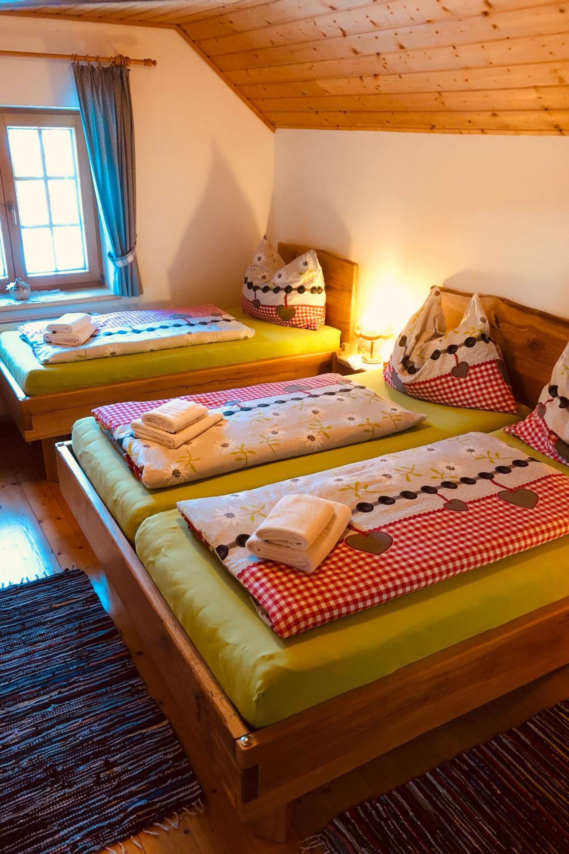 Spacious 3-Bed House in Spittal an der Drau, Sleeps 7, 1050