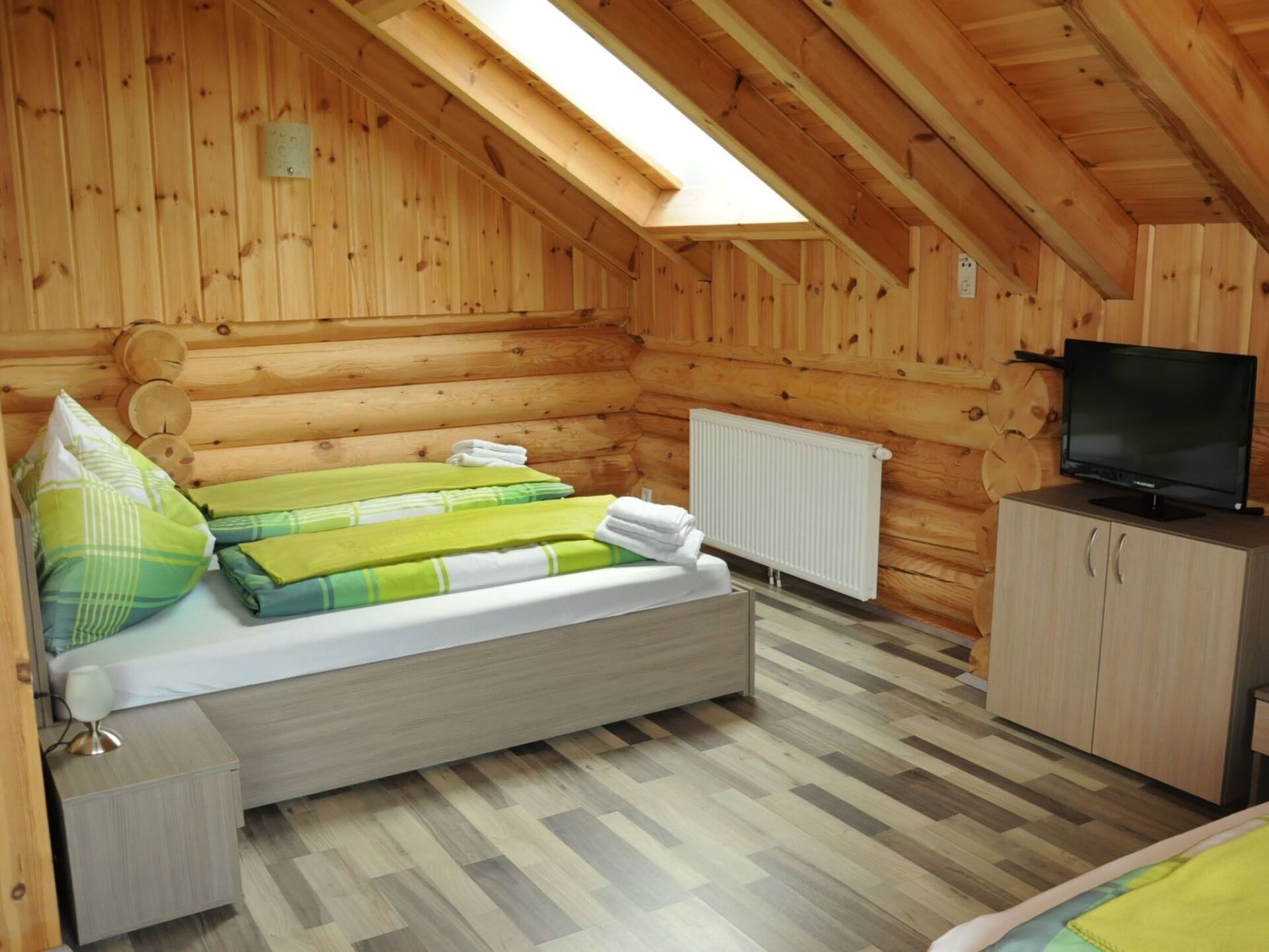 5-Bed House with Mountain View in Liezen, Sleeps 10, 1116