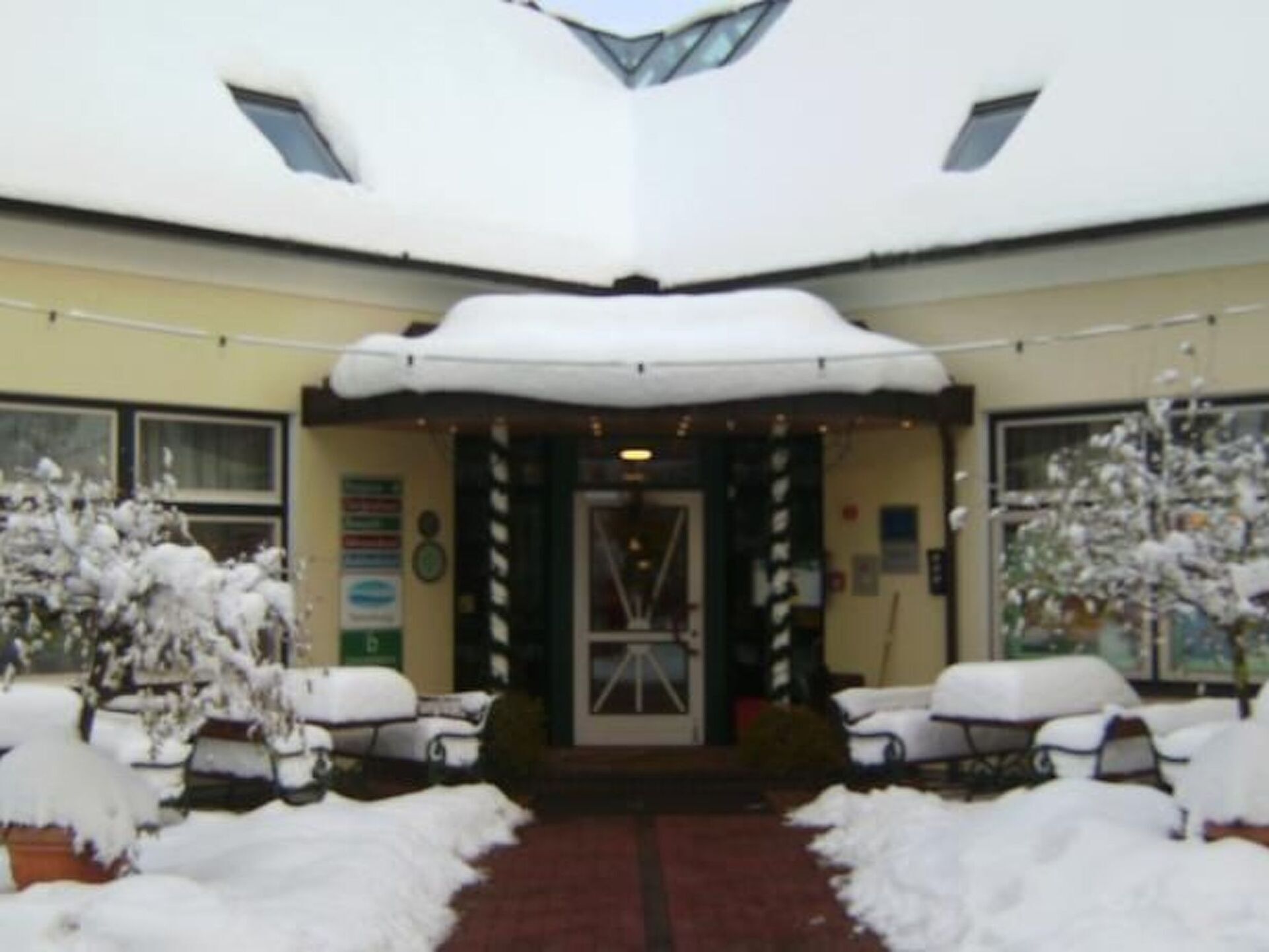 Elegant 1-Bed House in Hartberg-Furstenfeld, Sleeps 3, 1119