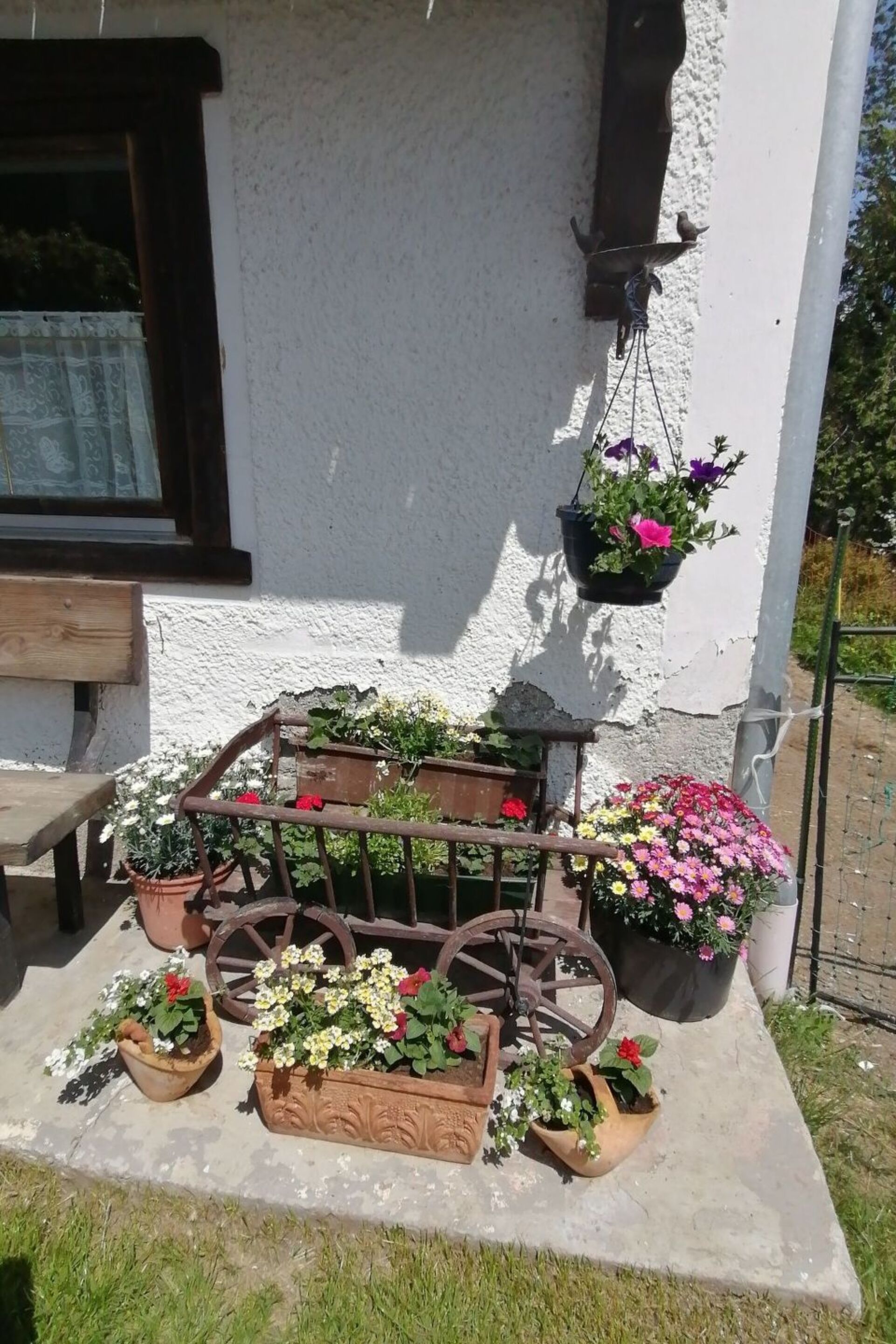 2-Bed Apartment in Innsbruck-Land, Sleeps 4, 1139