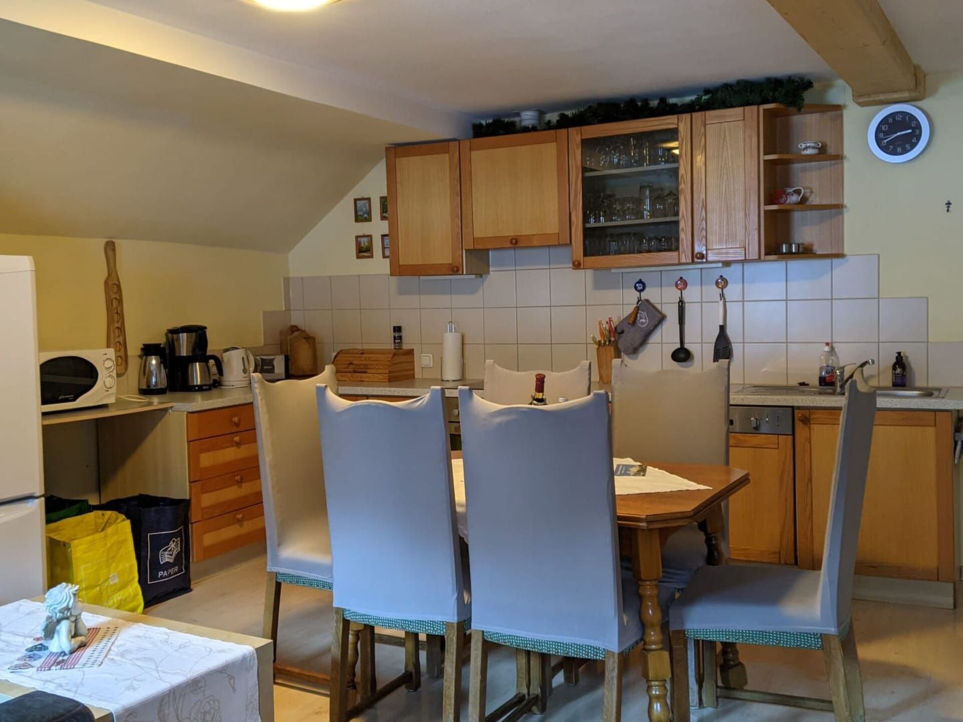 Exclusive 3-Bed Apartment in Reutte, Sleeps 8, 1113