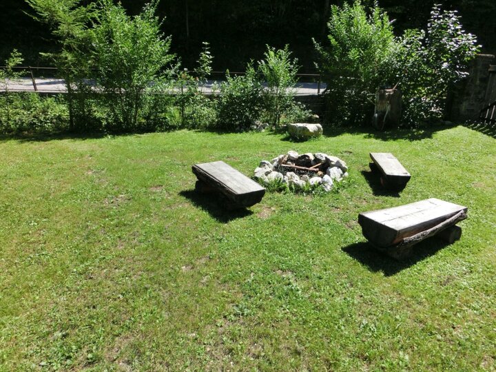 2-Bed Apartment in Bezirk Sankt Polten-Land, Sleeps 4, 1000