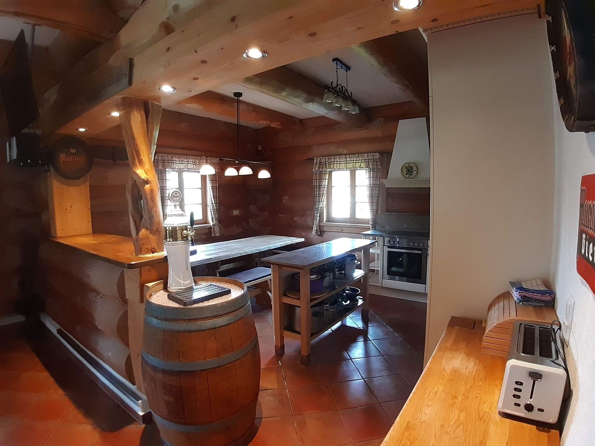 Kitchen / Dining Room
