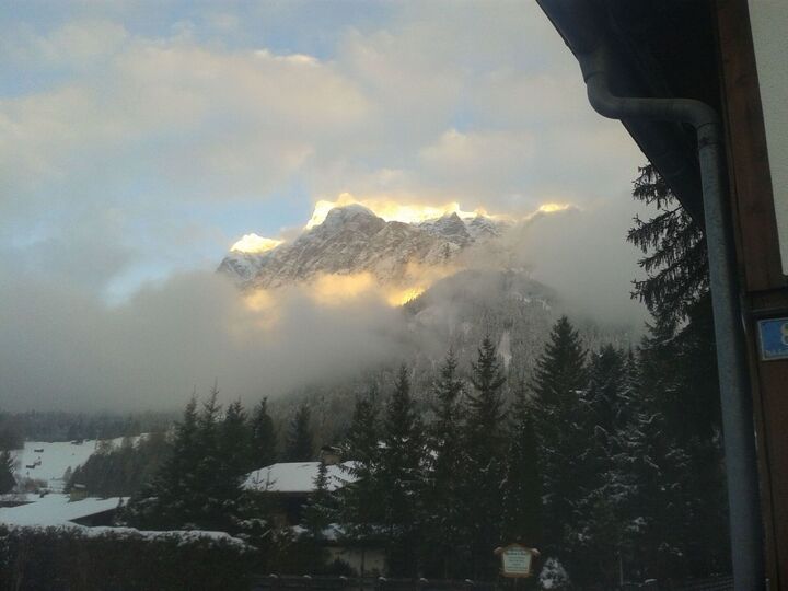 Serene 2-Bed Apartment in Reutte, Sleeps 4, 1127