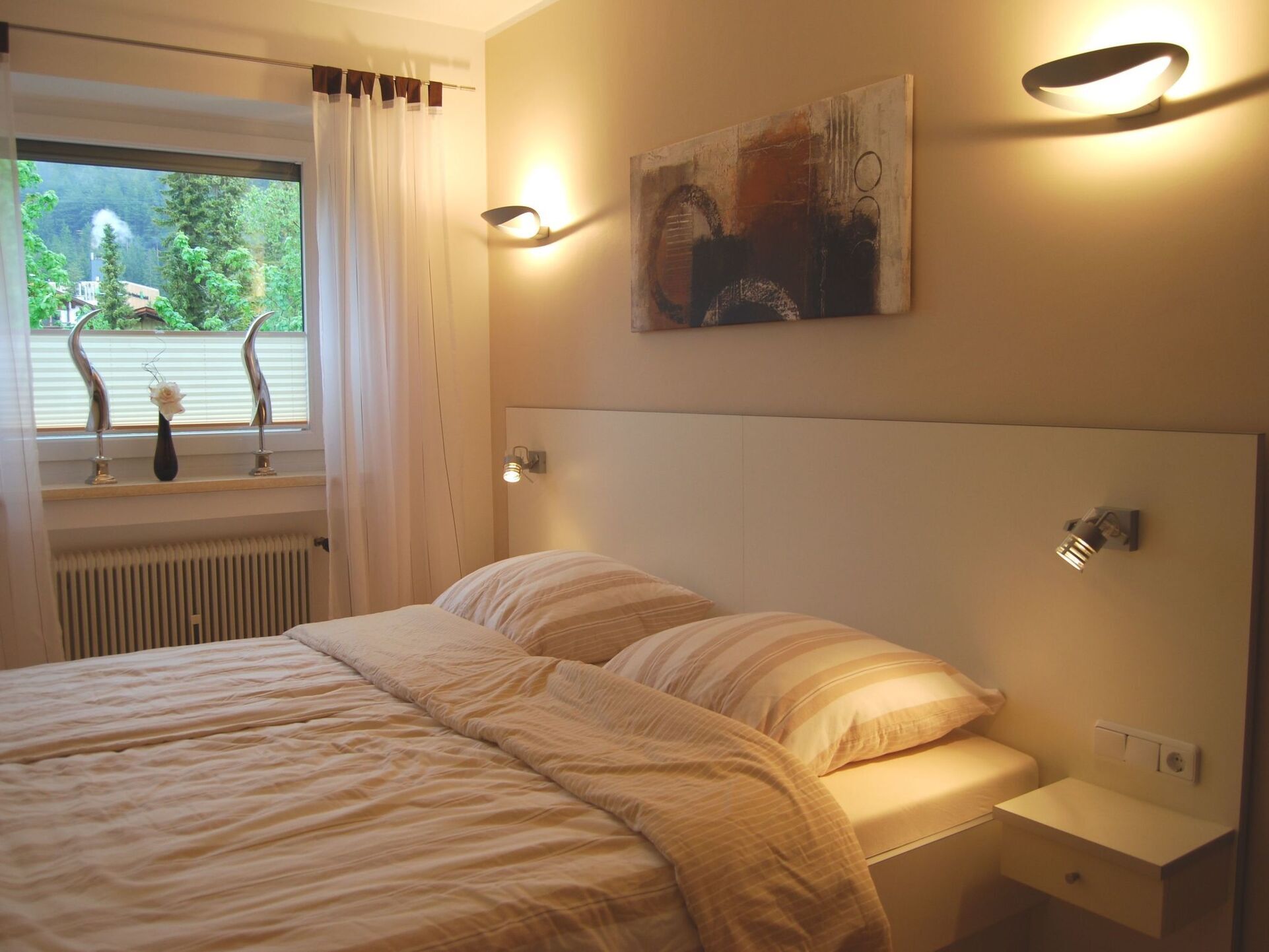 1-Bed Apartment in Innsbruck-Land, Sleeps 4, 1124