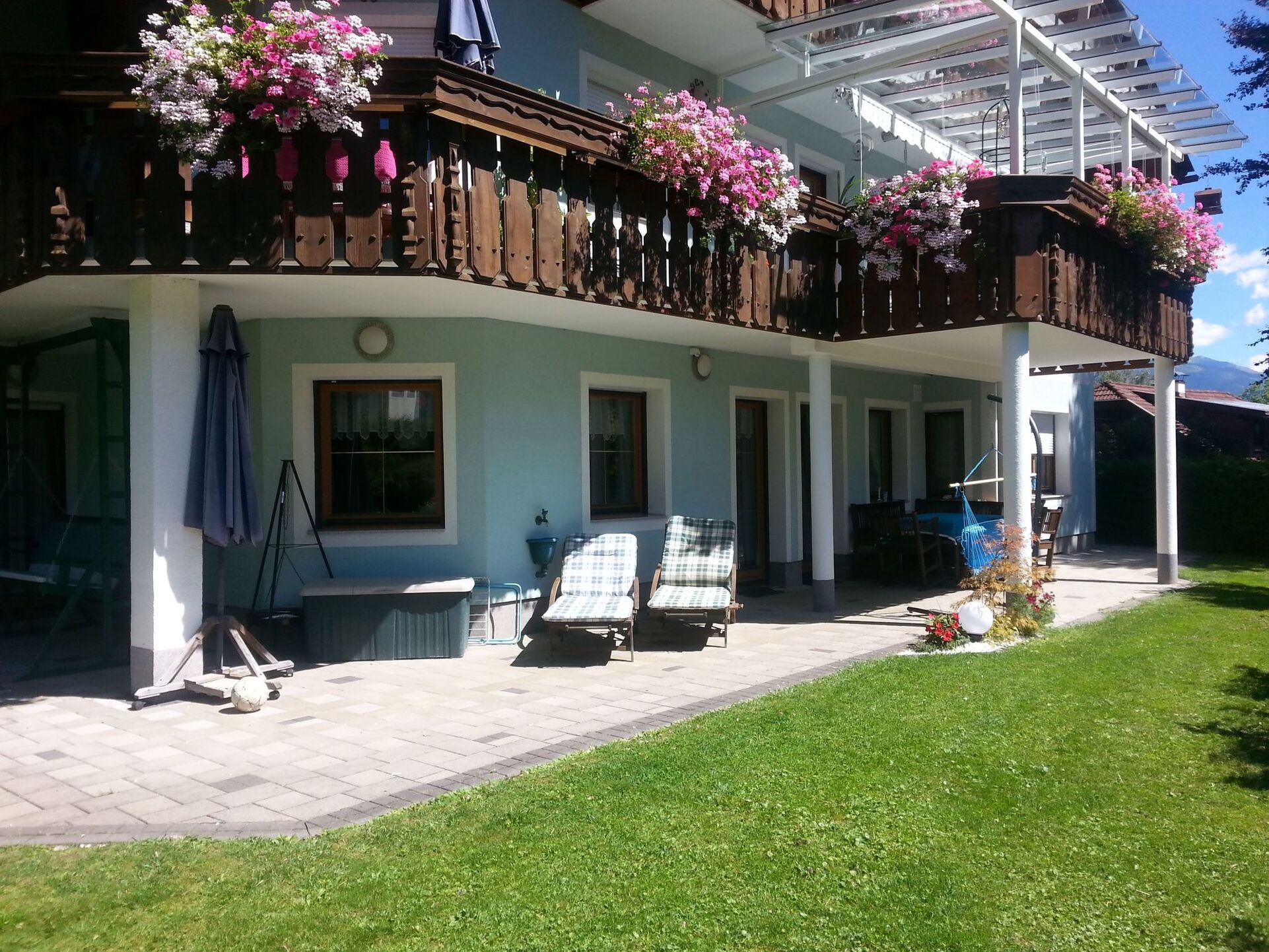 2-Bed Apartment in Spittal an der Drau, Sleeps 10, 1098