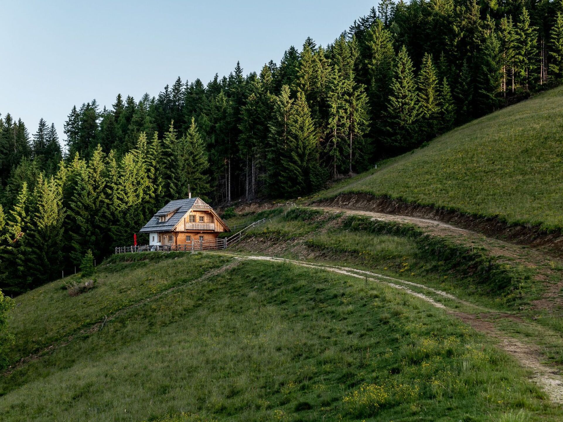 2-Bed House with Mountain View in Wolfsberg, Sleeps 6, 1104