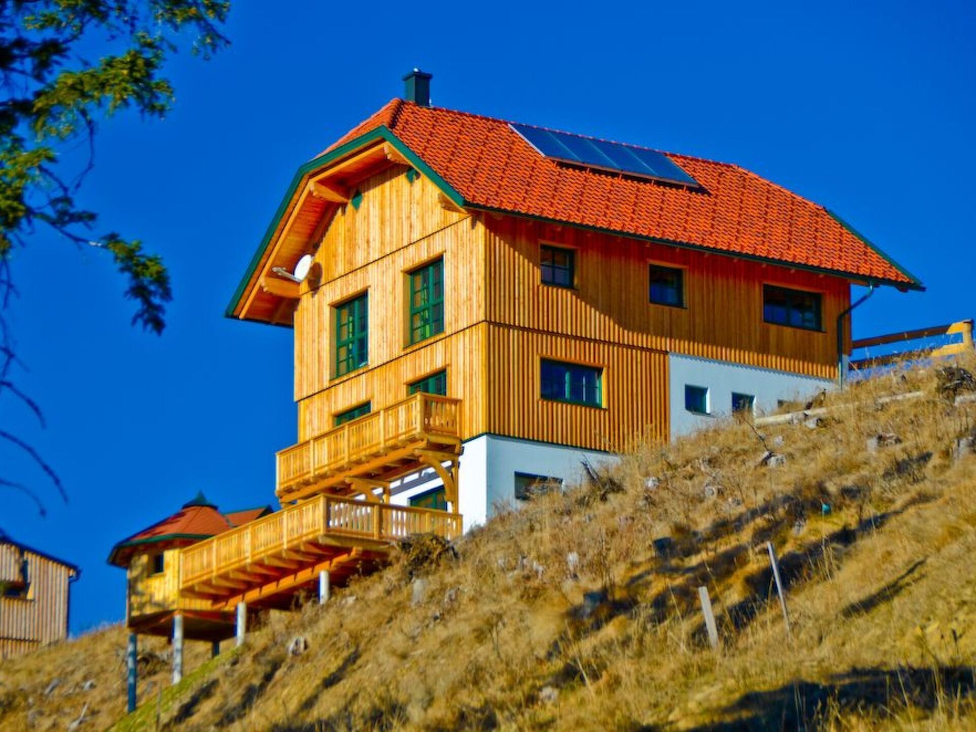 Delightful 4-Bed House in Wolfsberg, Sleeps 10, 1105