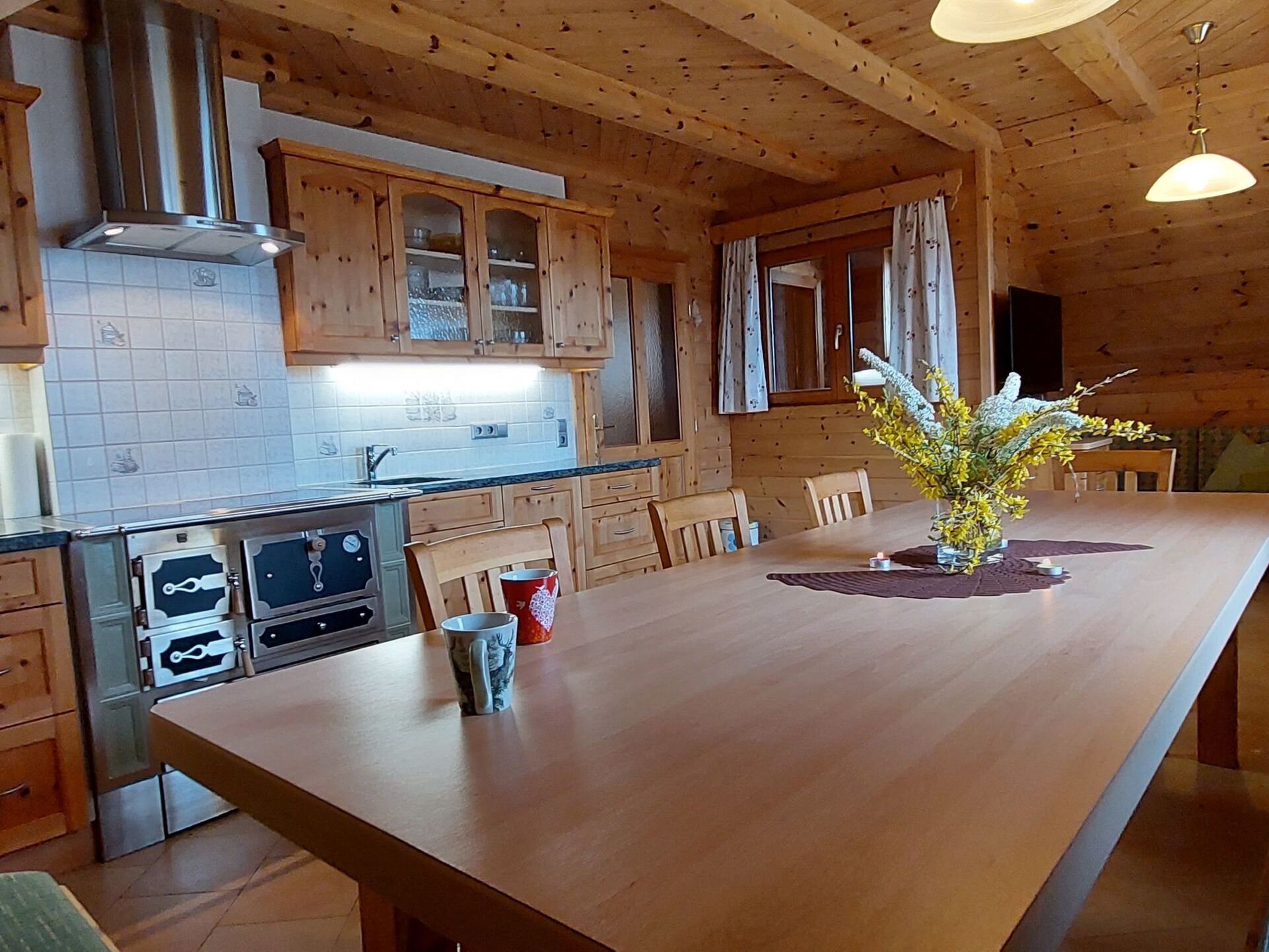 Kitchen / Dining Room