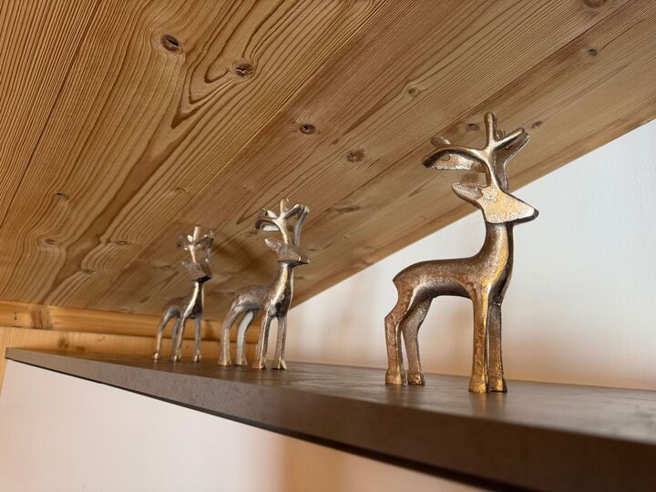 Tranquil 3-Bed Apartment in Bludenz, Sleeps 8, 1051