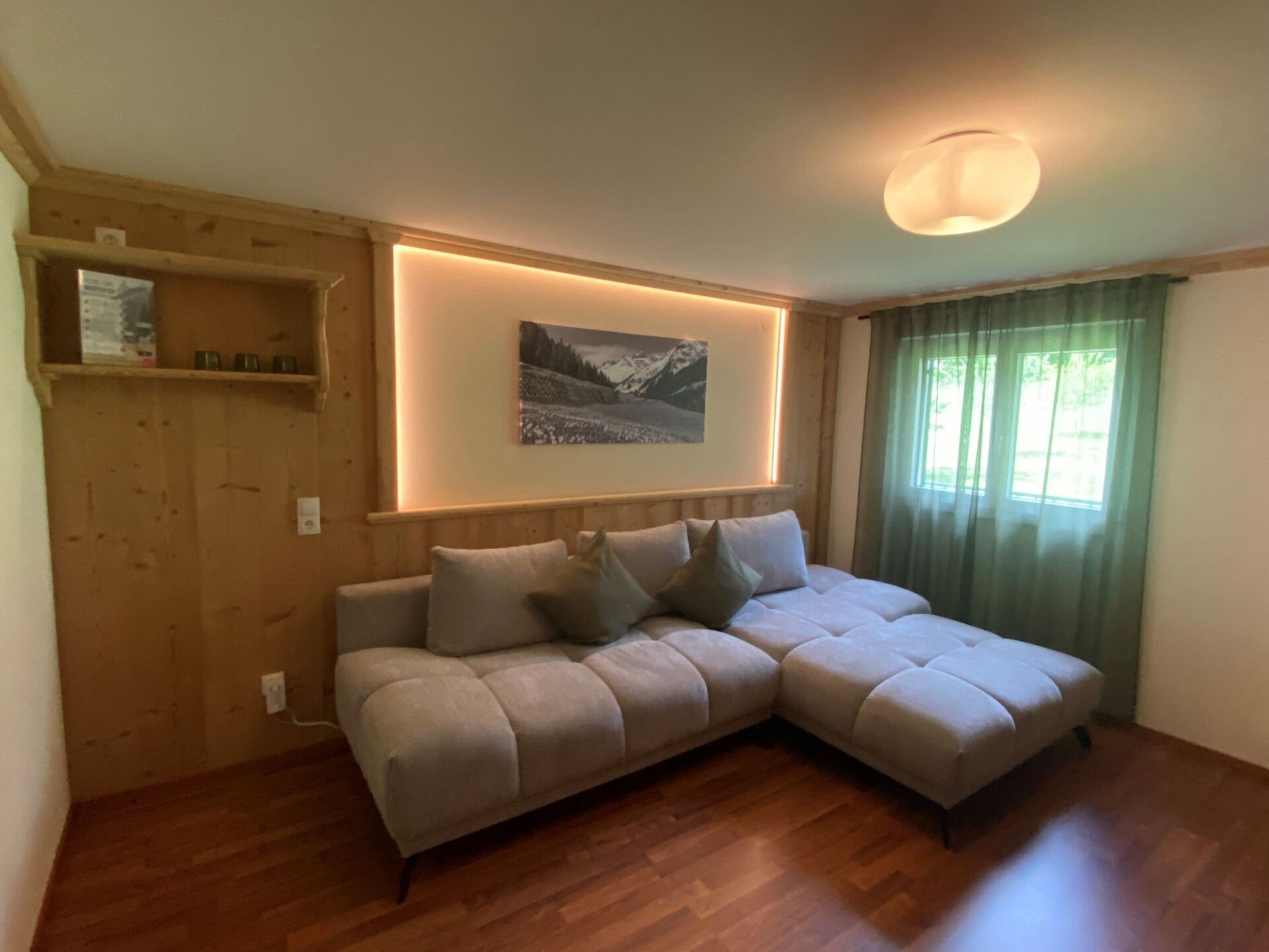 Tranquil 3-Bed Apartment in Bludenz, Sleeps 8, 1051