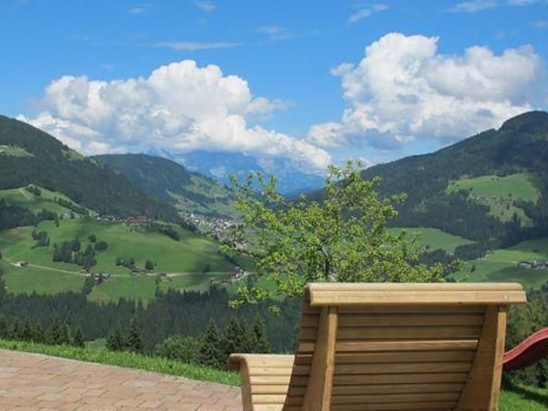 2-Bed Apartment in Kitzbuhel, Sleeps 4, 1172