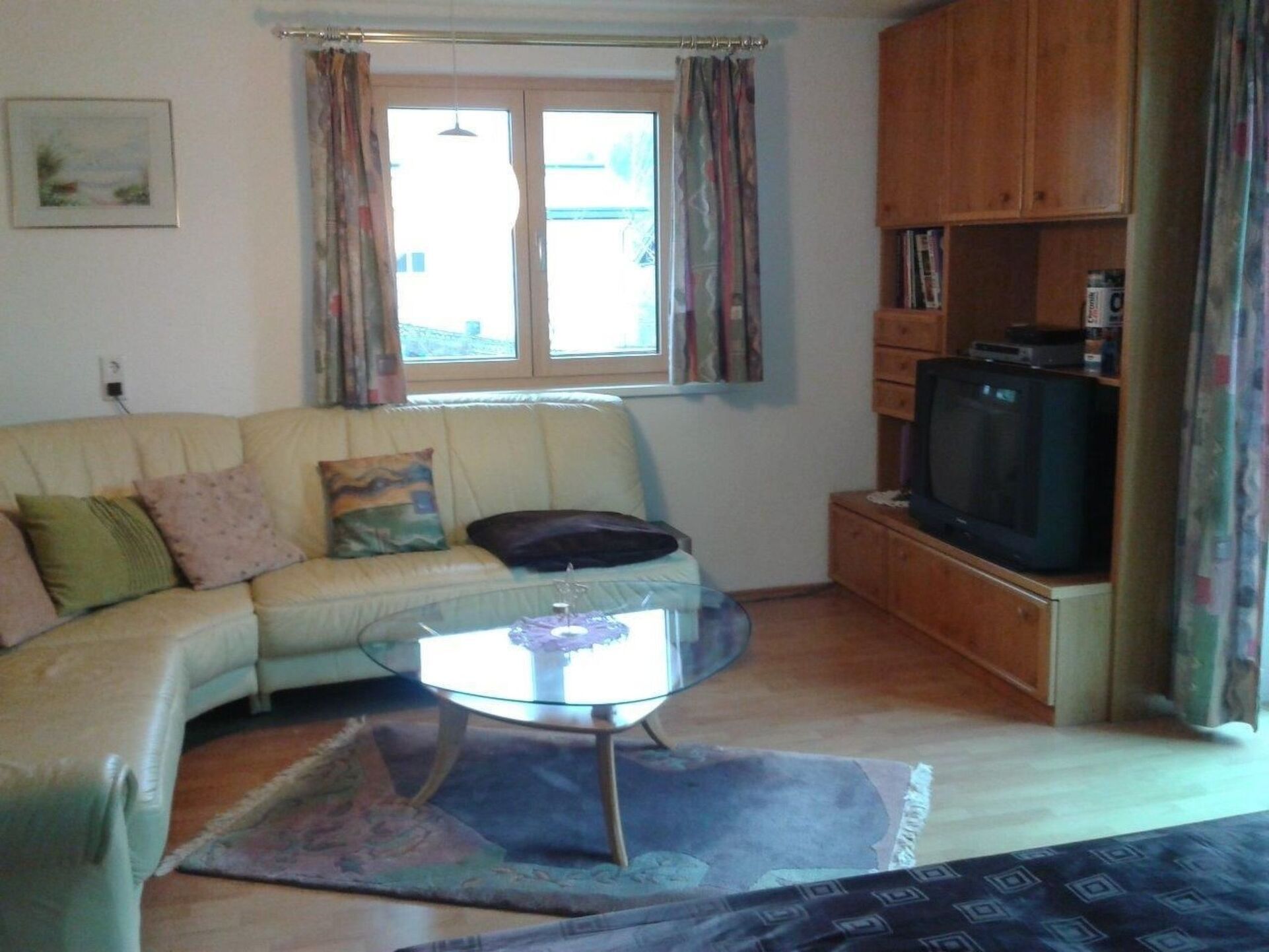 Stunning 1-Bed Apartment in Bludenz, Sleeps 2, 1041