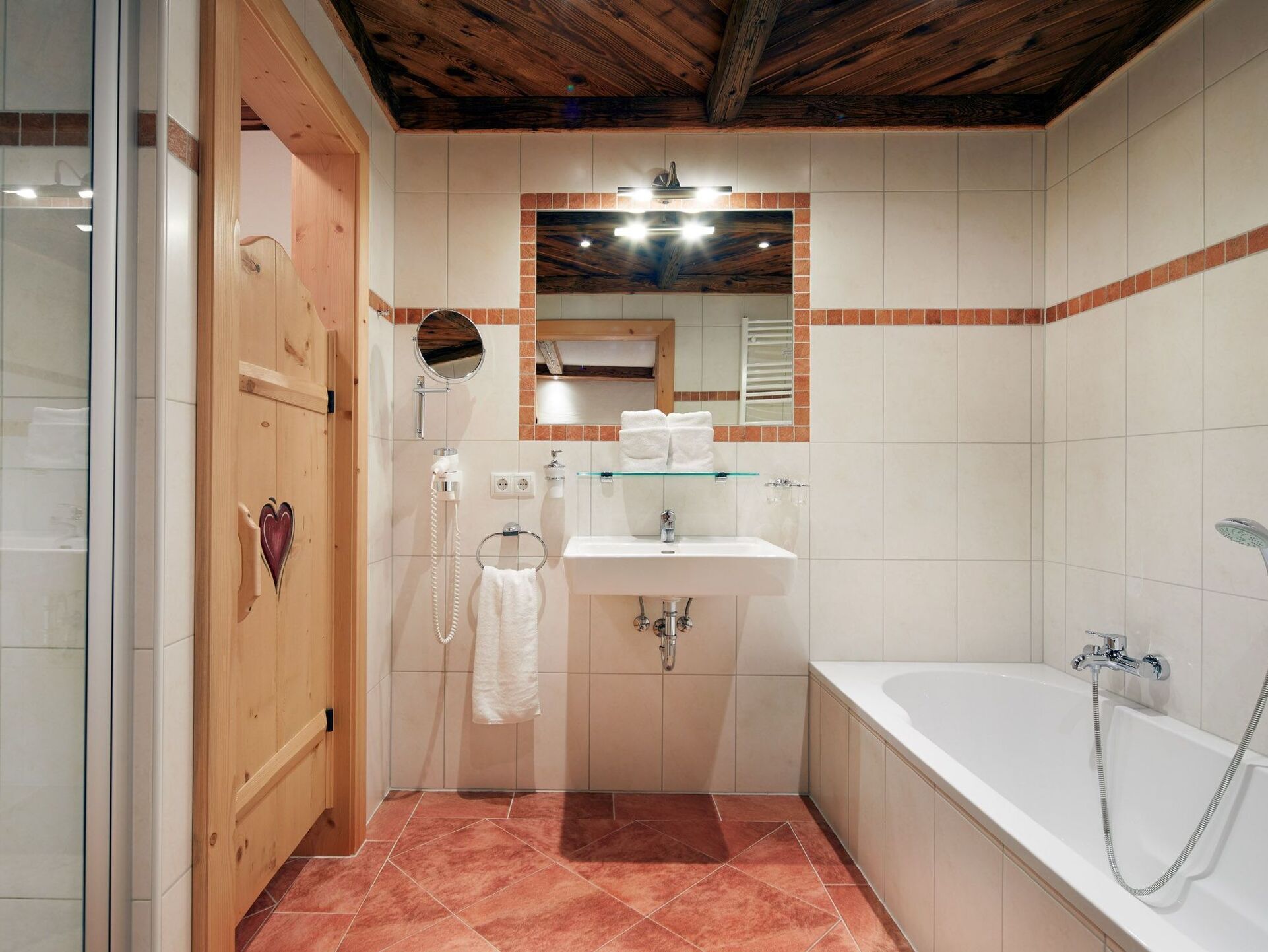 2-Bed House in Sankt Johann im Pongau, Sleeps 4, 1118