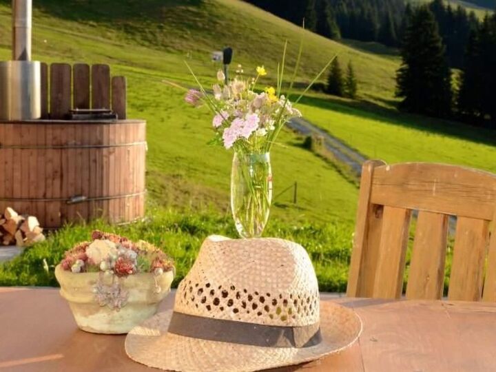 Luxurious 4-Bed House in Zell am See, Sleeps 7, 1125
