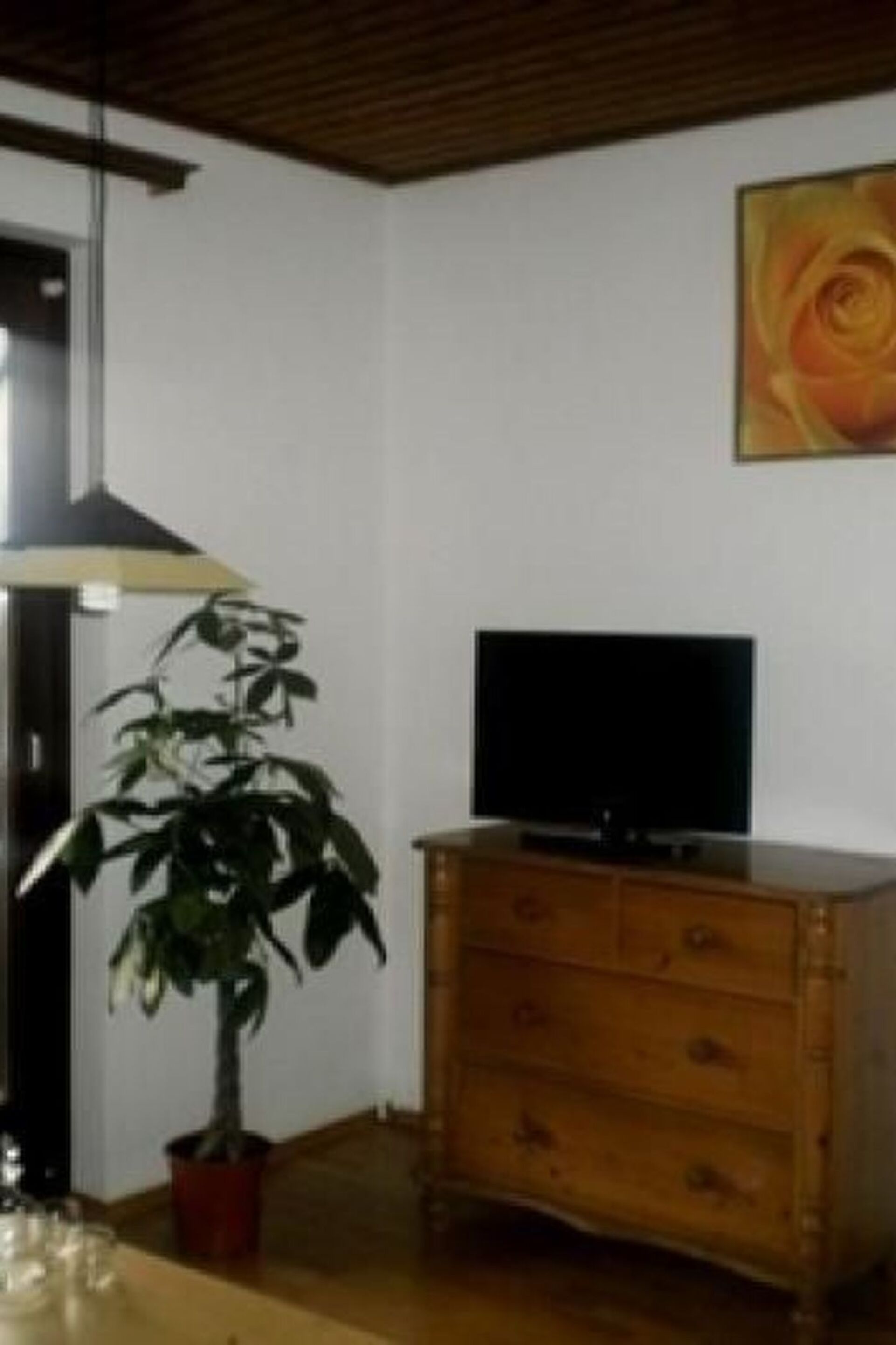 2-Bed Apartment in Spittal an der Drau, Sleeps 6, 1081