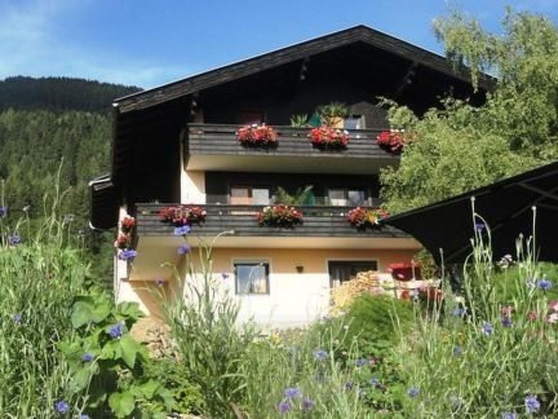 2-Bed Apartment in Spittal an der Drau, Sleeps 6, 1079