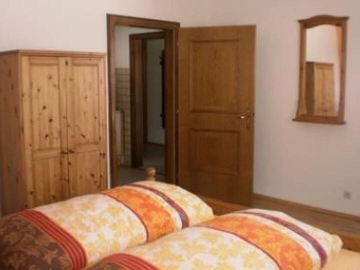 2-Bed Apartment in Spittal an der Drau, Sleeps 6, 1079