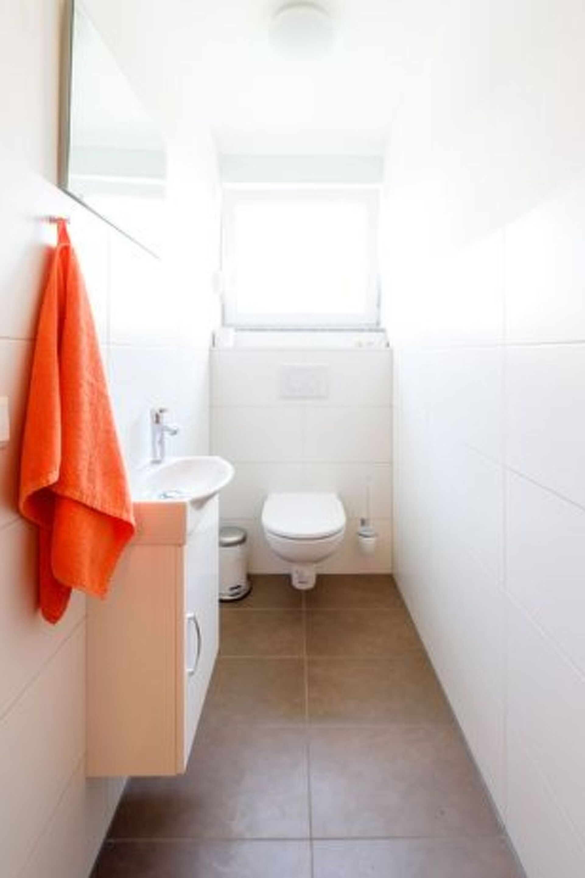 Stunning 2-Bed Apartment in Volkermarkt, Sleeps 6, 1078