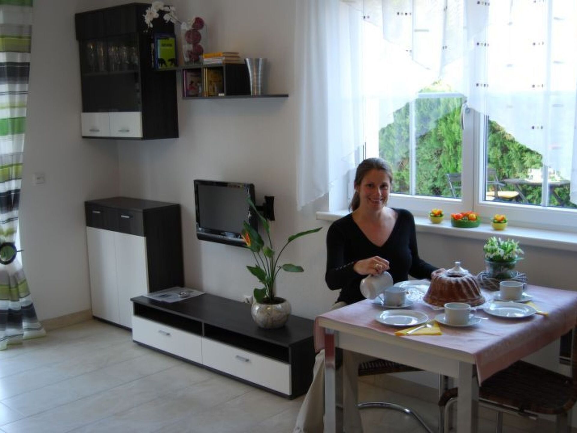 Serene 1-Bed Apartment in Wien, Sleeps 4, 1004