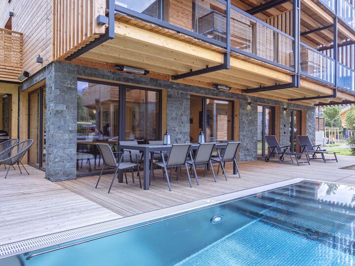 Delightful 4-Bed Apartment in Murau, Sleeps 8, 1085, St. Lorenzen am Kreischberg, Austria
