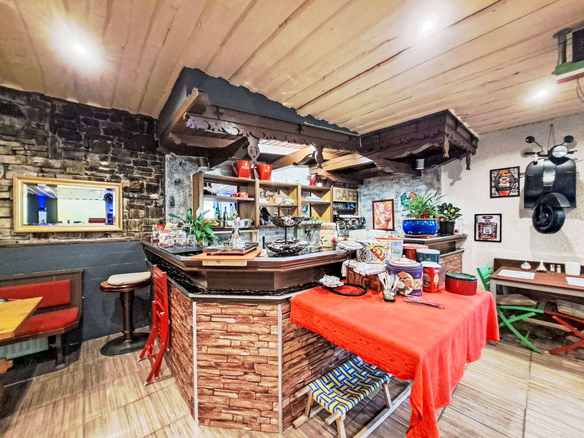 Kitchen / Dining Room