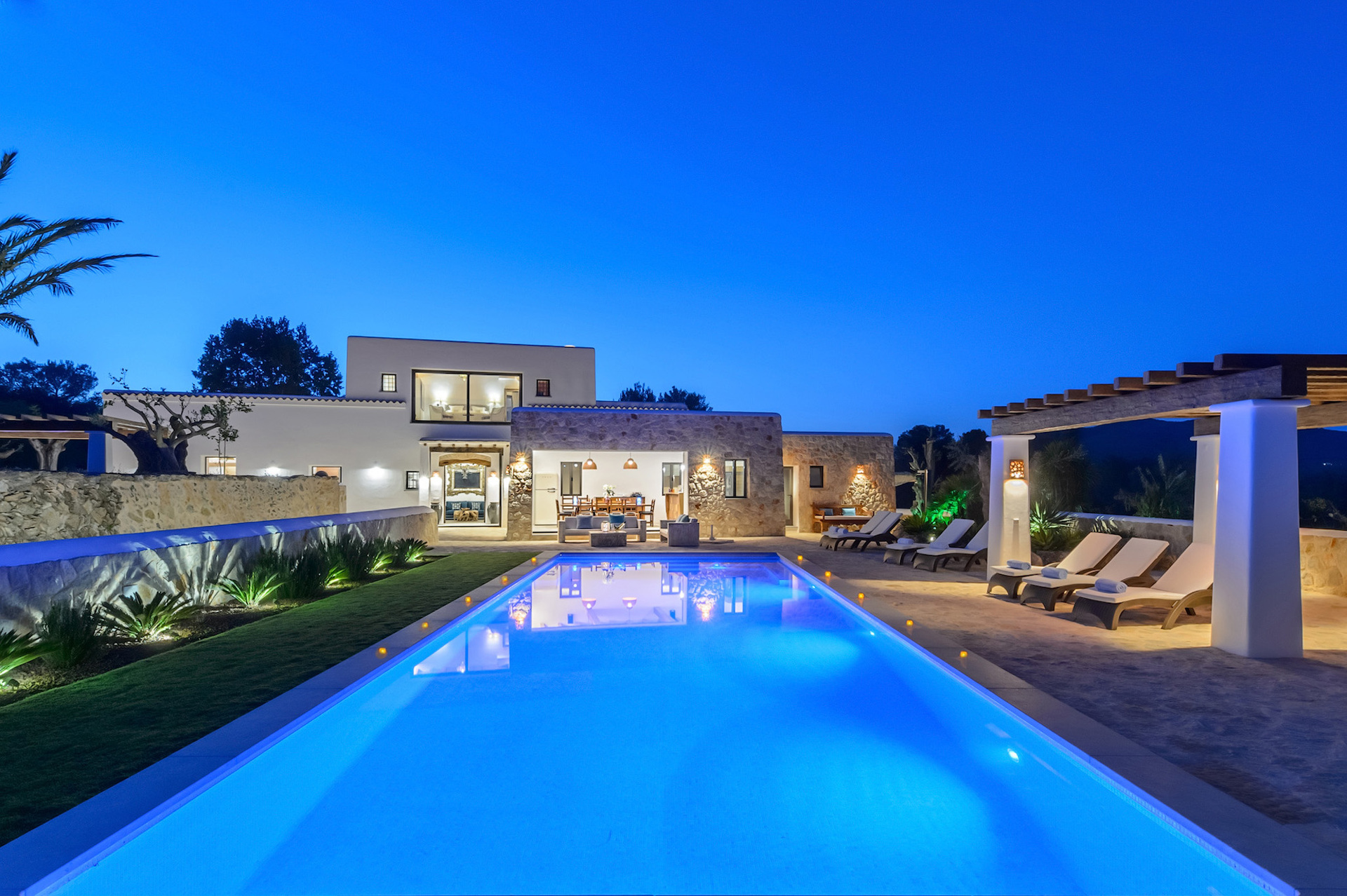 Luxury Countryside Escape, Ibiza Villa 1081