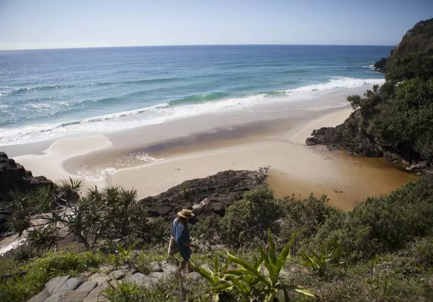 Whites Beach For relaxation: