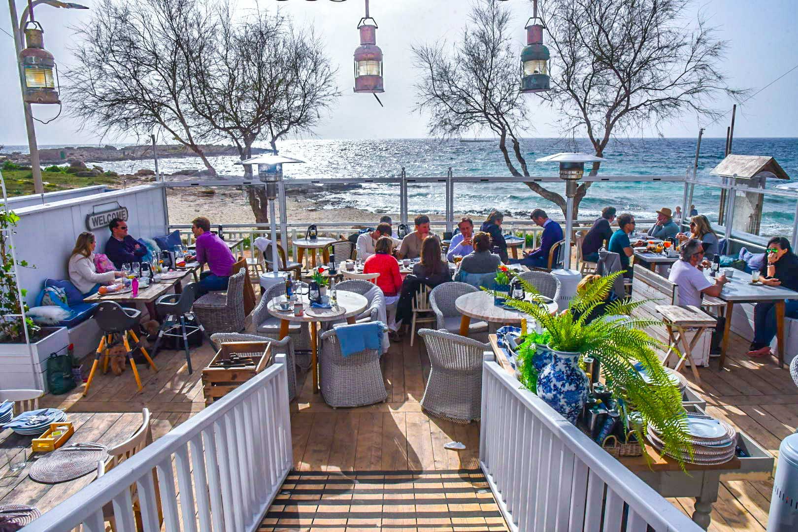 Best restaurants and bars