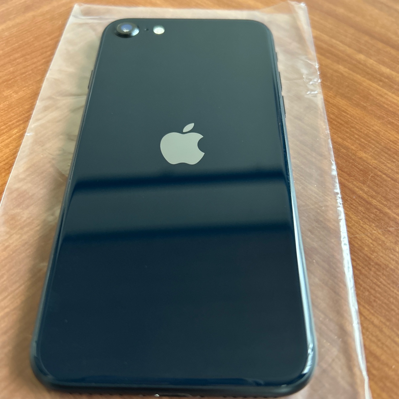 Apple iPhone SE3 64GB ミッドナイト|リベシティフリーマーケット Apple iPhone SE3 64GB ミッドナイト|リベシティフリーマーケット