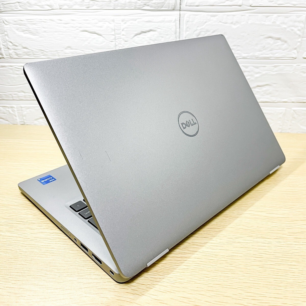 タッチパネル】DELL Latitude13 5330 12世代i5 メモリ16G タッチパネル】DELL Latitude13 5330 12世代i5 メモリ16G