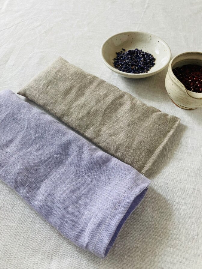 [ハンドメイド]  あずきのアイマスク
小豆250g ラベンダー入り　温活　プレゼントにも
