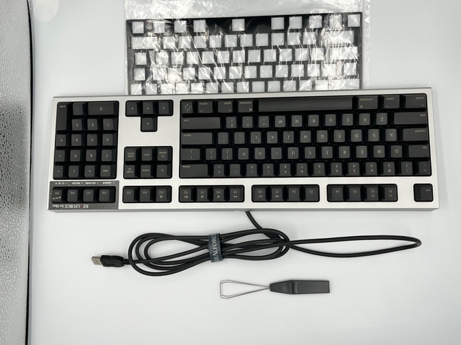REALFORCE R2 (US配列 キー荷重45g SA-US4M)｜リベシティフリーマーケット