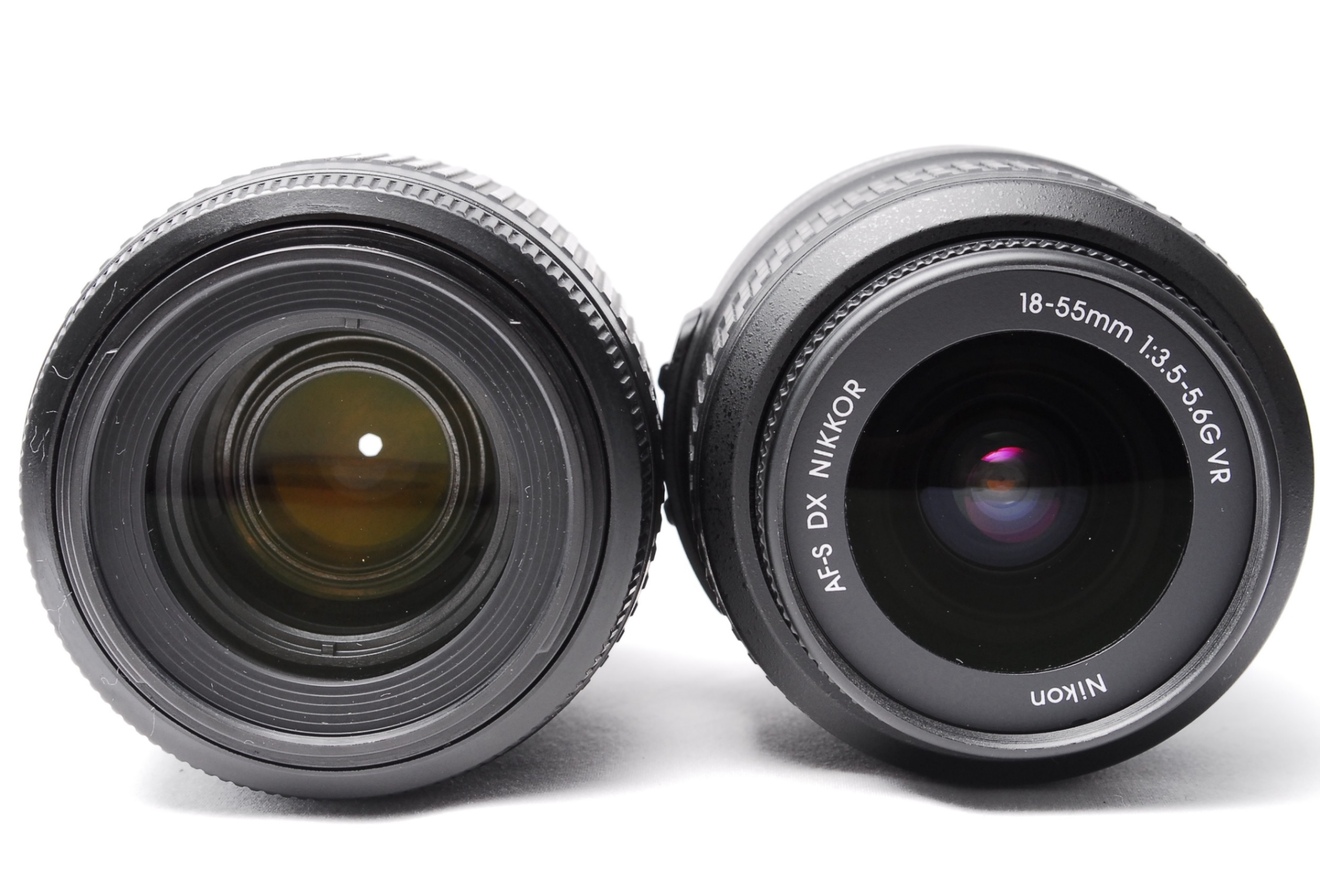 【新品級】Nikon D5300 Wレンズ Wi-Fi転送可能 初心者おススメ 新品級】Nikon D5300 Wレンズ Wi-Fi転送可能 初心者おススメ