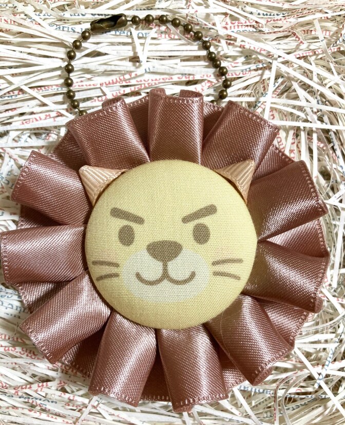 名札ケースにつける《やる気マッチョ風》ライオンロゼット