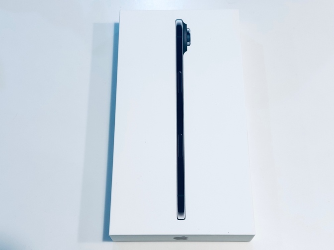 【新品未開封】iPhone Air 1TB SIMフリー　スペースブラック