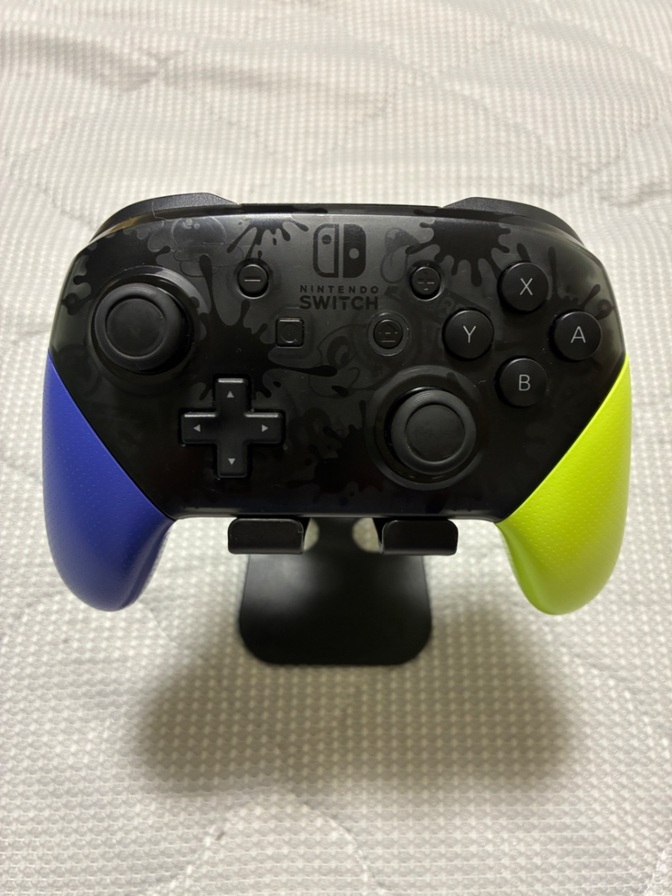 ニンテンドースイッチ　プロコン　スプラトゥーン3