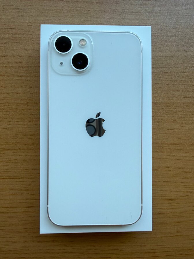 iPhone13 128GB スターライト SIMフリー　バッテリー75％