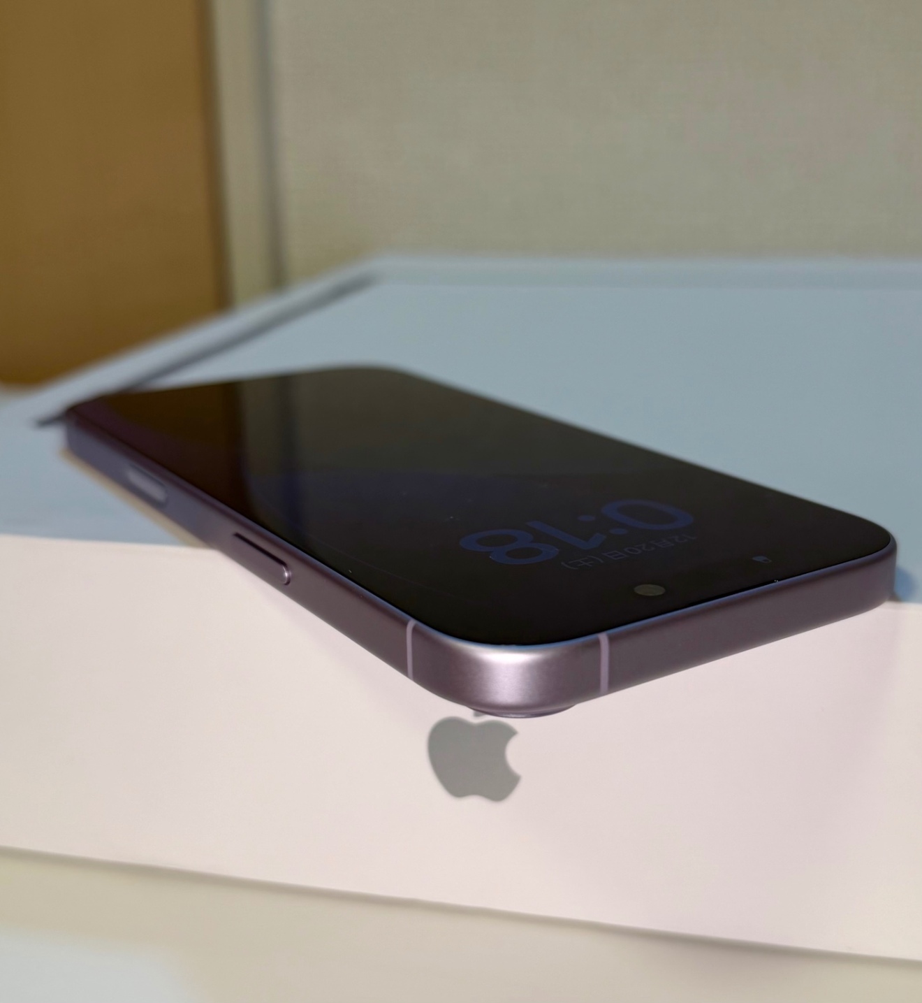 iPhone17 ラベンダー 256GB SIMフリー BT最大容量100％ ｜リベシティ