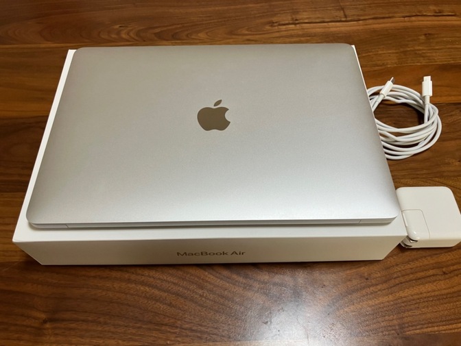 【電源箱付き】MacBook Air 13インチ  2020年 M1チップ