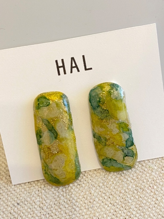 ハンドメイドアクセサリー　アルコールインクアート　ピアス　イヤリング　個性的