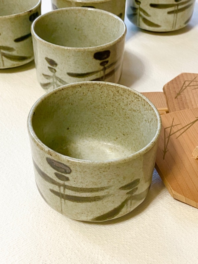 陶器製茶碗5個セット（蓋あり）