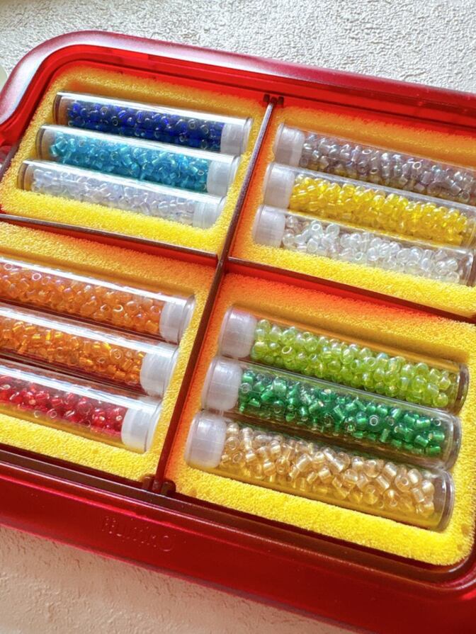 フェリシモ　ビーズセット