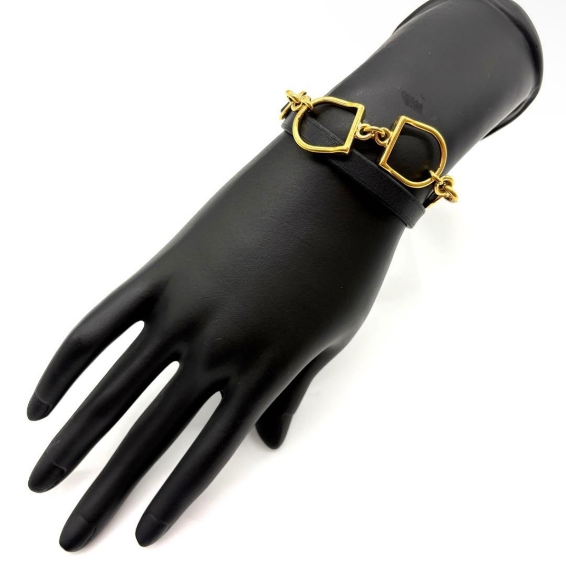 【超美品】エルメス エトリエ レザー ブレスレット 黒 ゴールド HERMES エルメス エトリエ ドゥブルトゥール ブレスレット ブラック 黒