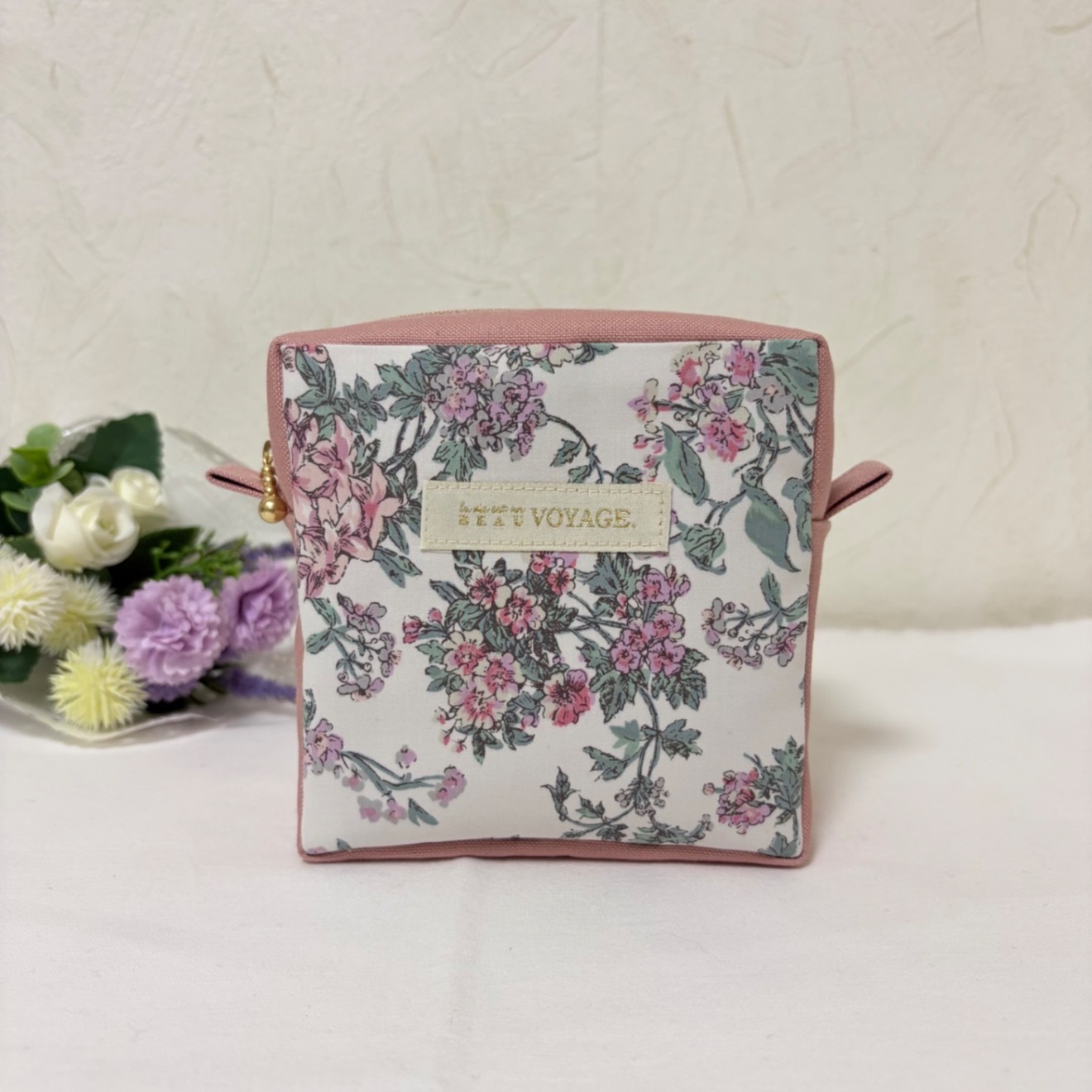 リバティ「セリーヌ」 大人のための贅沢スクエアポーチ (ブロッサム