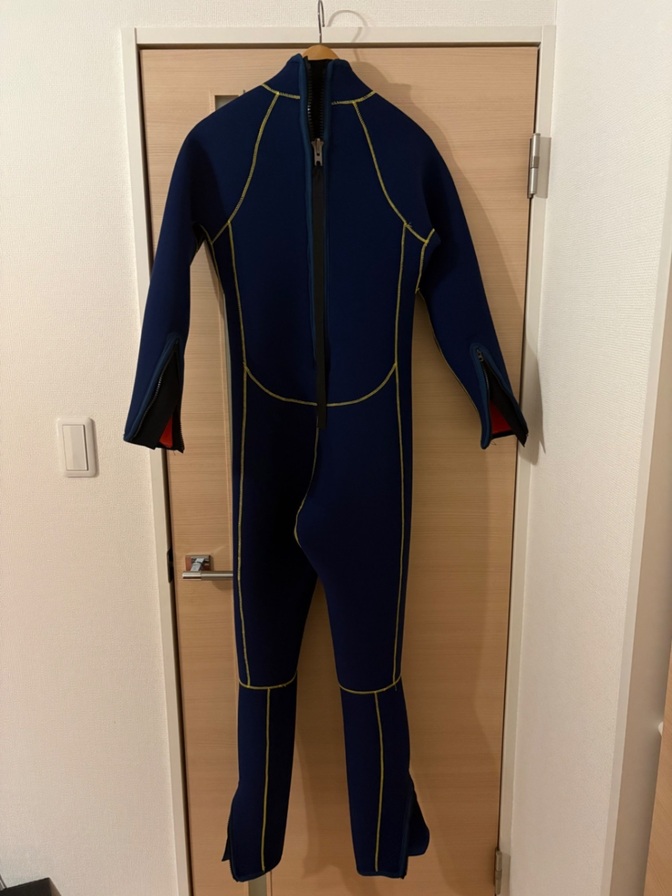 フルオーダー ウエットスーツ ジャージ生地 ワンピースタイプ
※内側シミ・記名あり／数回使用のみ