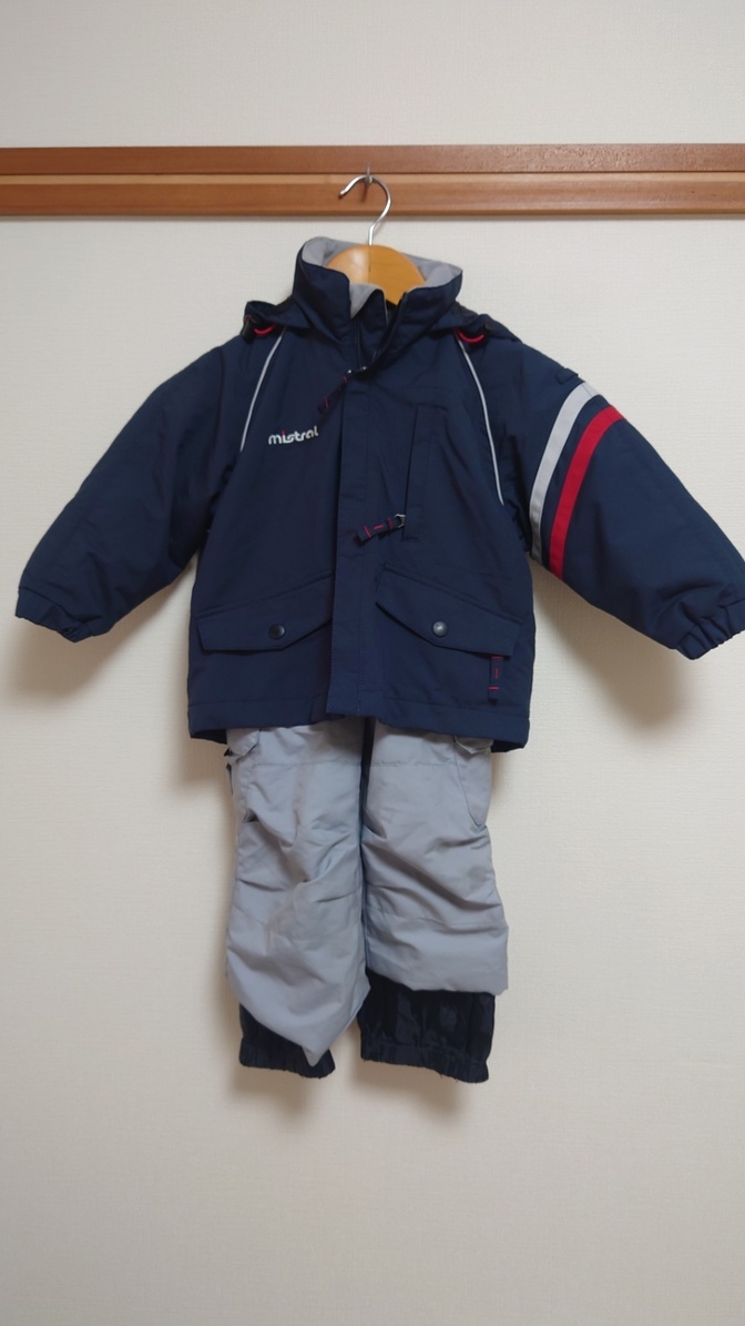 【値下げ】子ども用スキーウェア90