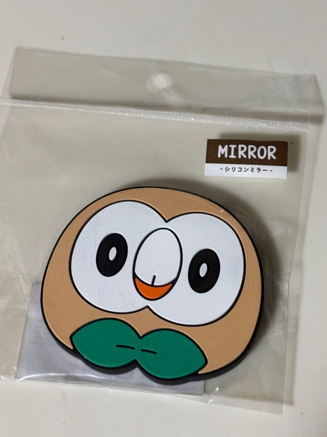 ポケモン「モクロー」シリコンミラー（手鏡）✨
ポケットモンスター新品未使用 袋入り 人気公式グッズ